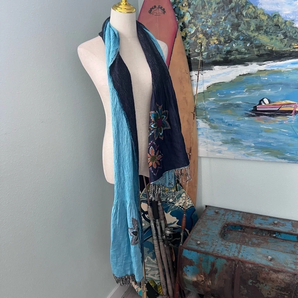 Gorgeous Embroidered Soft Rayon Scarf, Incredible Colors, Stretch, EUC, OS